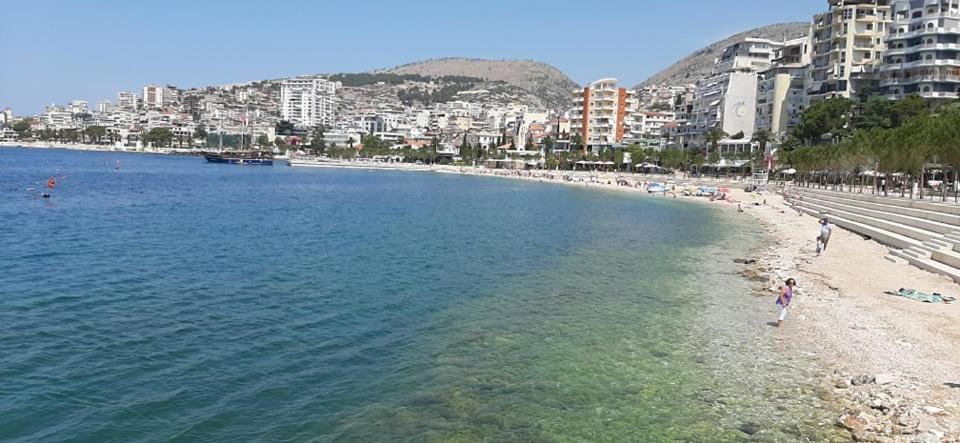 Coastline Apartments Sarandë Eksteriør billede